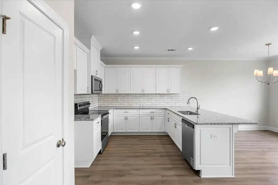 Furnished interior view inside a new home in Windsor, North Augusta (Image 6).