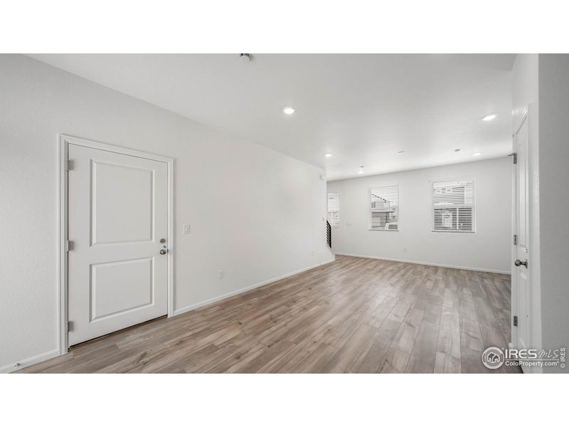 Spacious, unfurnished interior of a new home in , Johnstown (Image 24).