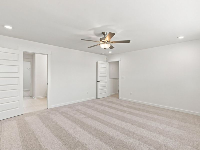 Spacious, unfurnished interior of a new home in Woods Crossing, Gallatin (Image 46). Spacious, unfurnished interior of a new home in Woods Crossing, Gallatin (Image 46).