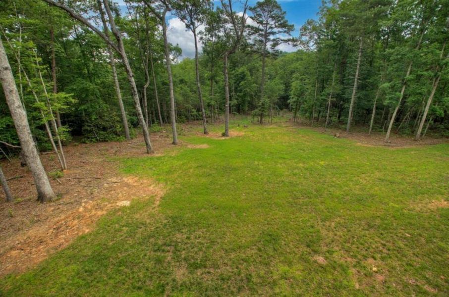 Image 47 of a home in .