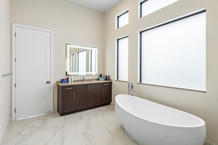 030-9212SilverMarshLane-BocaRaton-FL-334