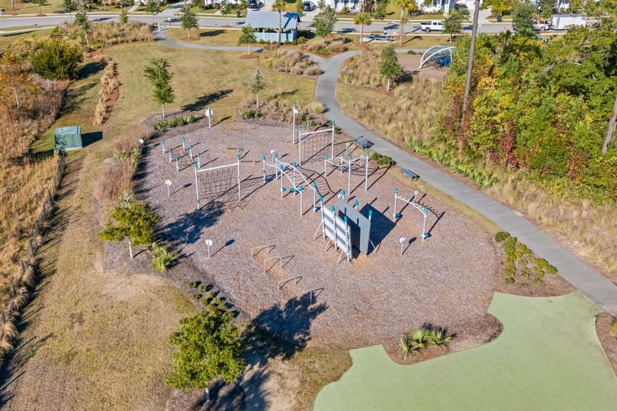 Community amenities in , Charleston (Image 35).