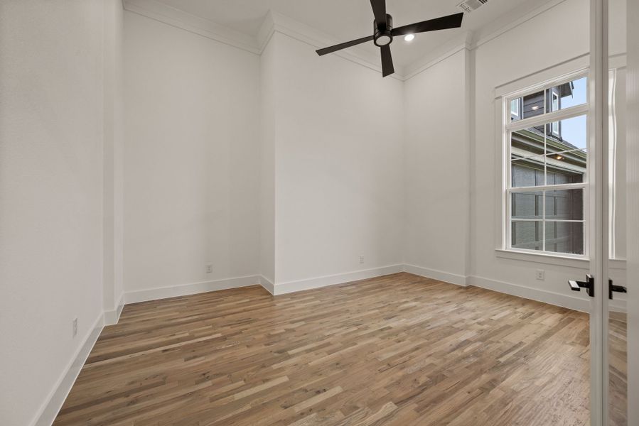 Spacious, unfurnished interior of a new home in Rolling Creek Ranch, Aledo (Image 23). Spacious, unfurnished interior of a new home in Rolling Creek Ranch, Aledo (Image 23).