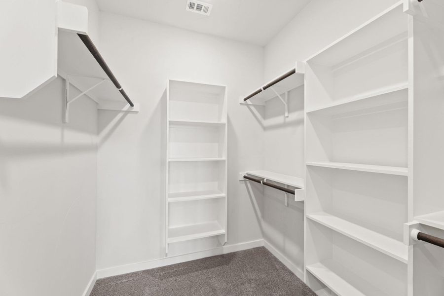 Representative furnished interior of a home built from the Hondo by Hakes Brothers in Highland Ridge, New Braunfels (Image 19). Representative furnished interior of a home built from the Hondo by Hakes Brothers in Highland Ridge, New Braunfels (Image 19).