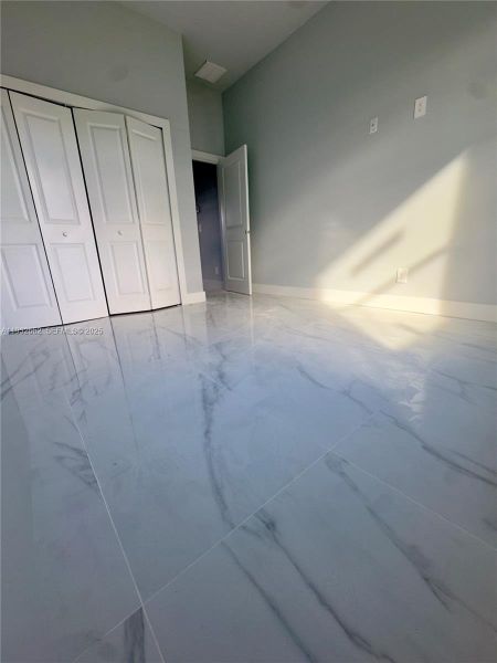 Image 29 of a home in .