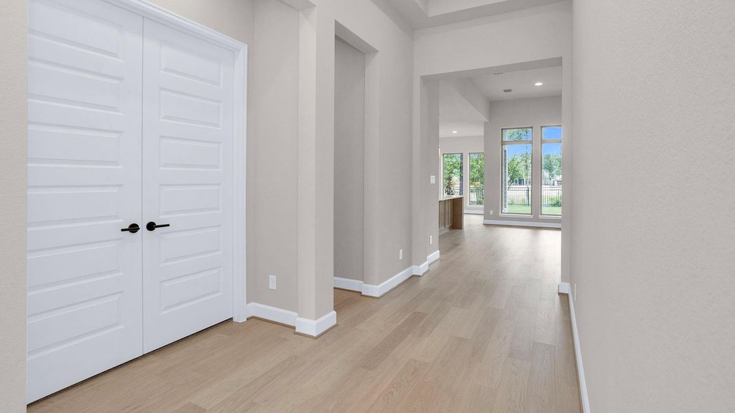 Spacious, unfurnished interior of a new home in The Highlands, Porter (Image 15). Spacious, unfurnished interior of a new home in The Highlands, Porter (Image 15).