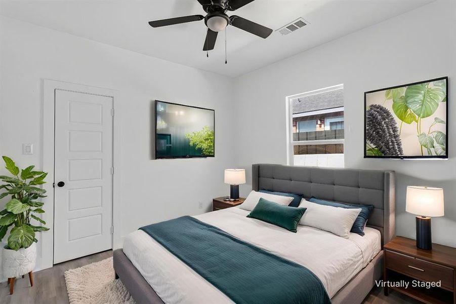 Furnished interior view inside a new home in , Dallas (Image 12). Furnished interior view inside a new home in , Dallas (Image 12).
