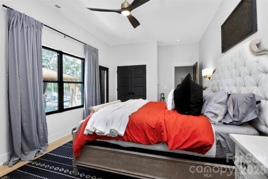 Furnished interior view inside a new home in , Monroe (Image 33).