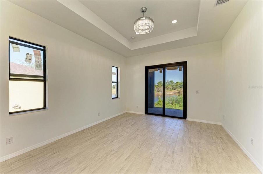 Spacious, unfurnished interior of a new home in , Port Charlotte (Image 18).