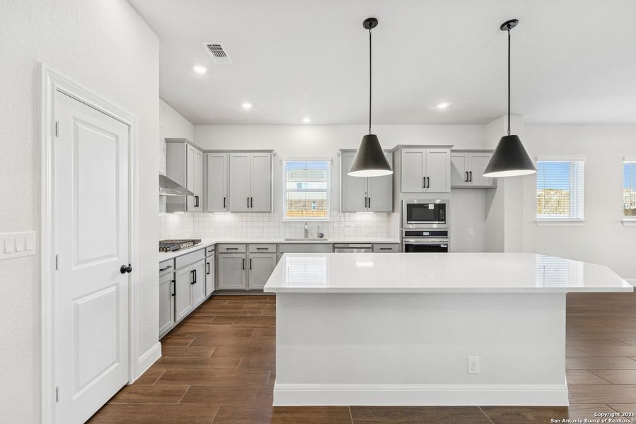 Furnished interior view inside a new home in Davis Ranch 50', San Antonio (Image 10).