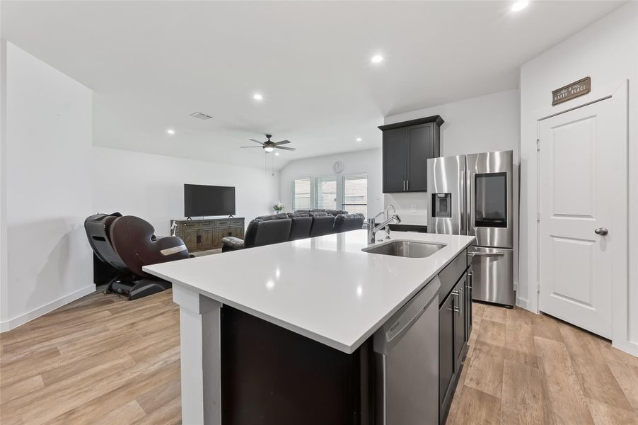 Furnished interior view inside a new home in Evergreen, Rosenberg (Image 46).