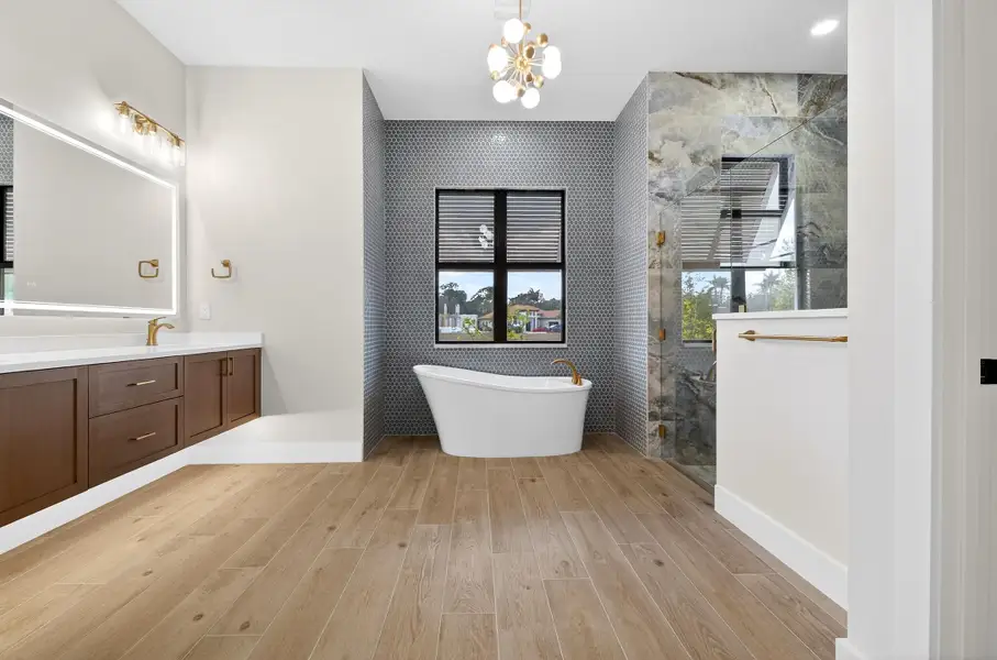 CM MEDIA-26 CM MEDIA-26