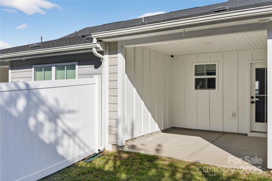 Exterior details and patio area of a home in , Troutman (Image 20).