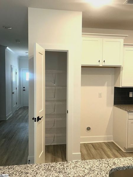 Image 16 of a home in Parkstone Place Townhomes.