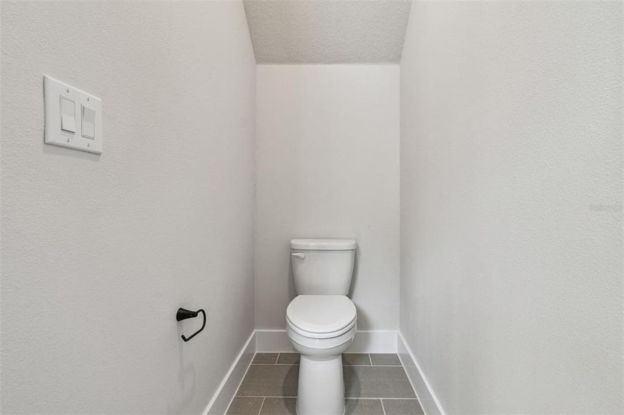 Image 42 of a home in Emerald Landing at Waterside at Lakewood Ranch – Lake Series.