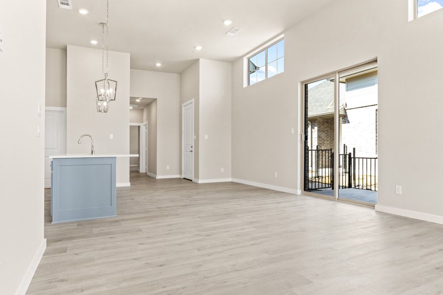 Spacious, unfurnished interior of a new home in Woodbridge Villas, Wylie (Image 11). Spacious, unfurnished interior of a new home in Woodbridge Villas, Wylie (Image 11).