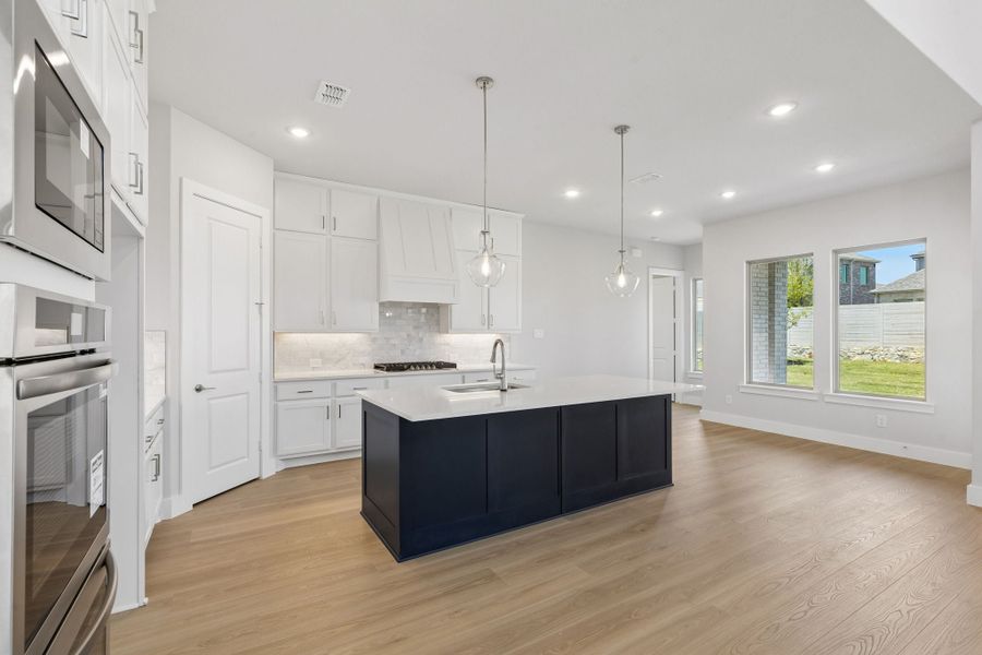 Furnished interior view inside a new home in Painted Tree Lakeside, McKinney (Image 8).