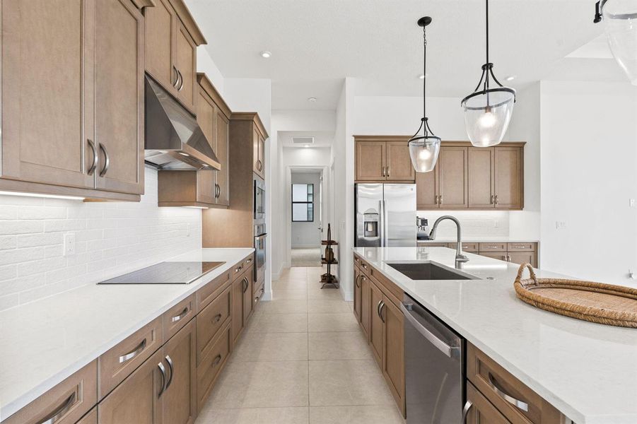 8-web-or-mls-DSC00770 8-web-or-mls-DSC00770