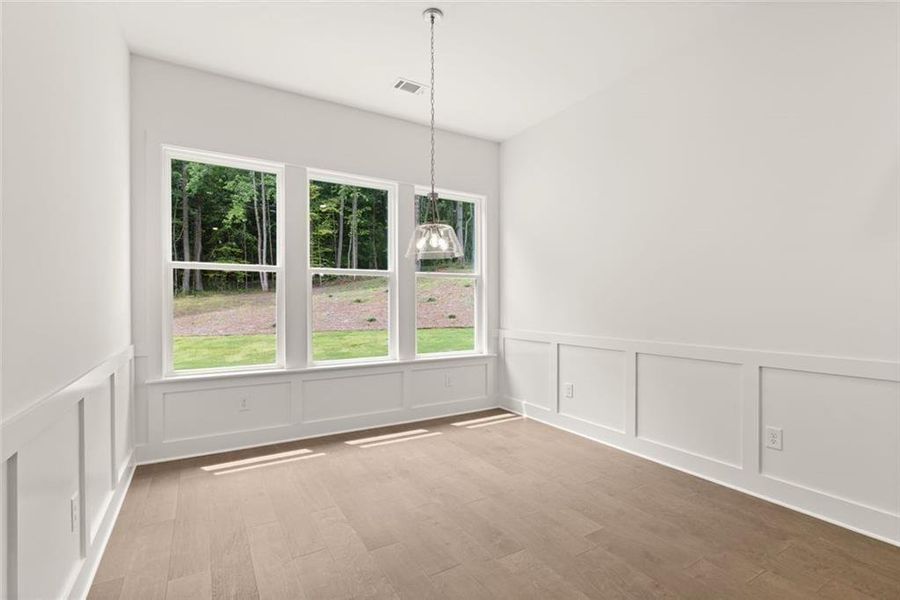 Spacious, unfurnished interior of a new home in , Gainesville (Image 40).
