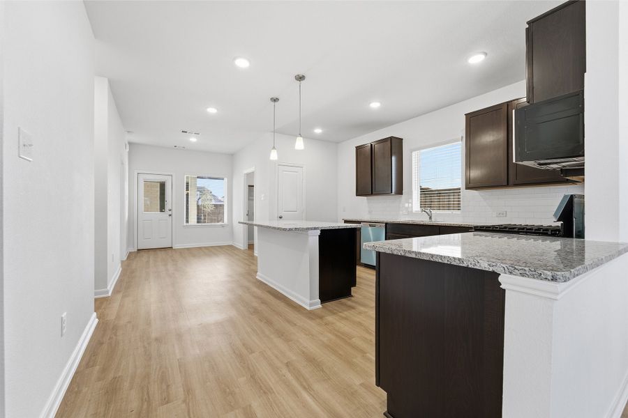 Furnished interior view inside a new home in La Terra, Celina (Image 6).