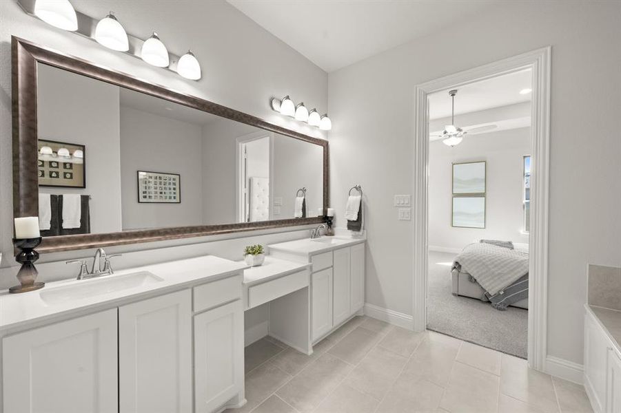 19_5638 Rutherford- Primary Suite-7