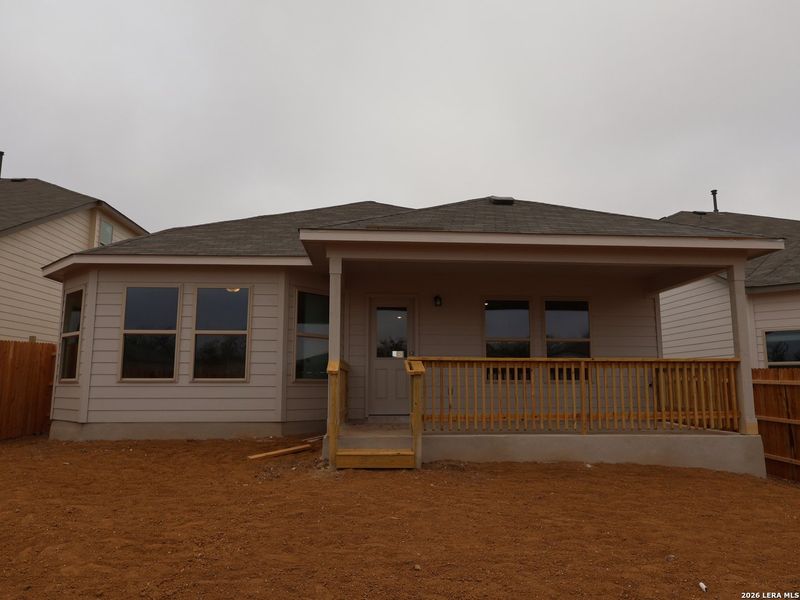 Exterior details and patio area of a home in Agave, San Antonio (Image 4).