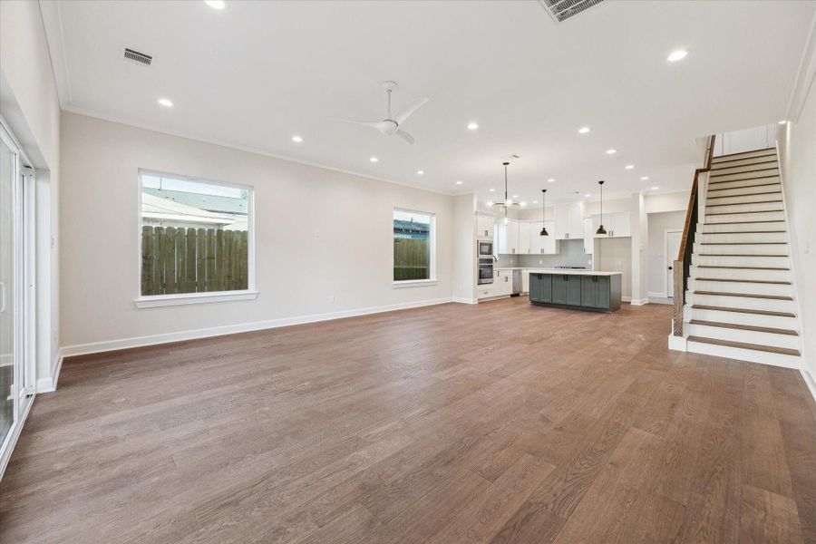 Spacious, unfurnished interior of a new home in , Houston (Image 25).