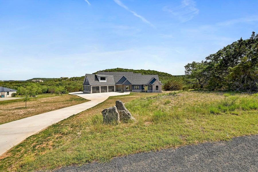 Modern Luxury Craftsman Estate on 1.5 Acres in the Heart of the Central Texas Hill Country. Modern Luxury Craftsman Estate on 1.5 Acres in the Heart of the Central Texas Hill Country.