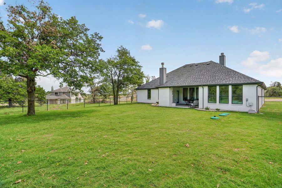 Representative exterior details of a home built from the Wichita by Cheldan Homes in Arbor Oaks, Boyd (Image 33).