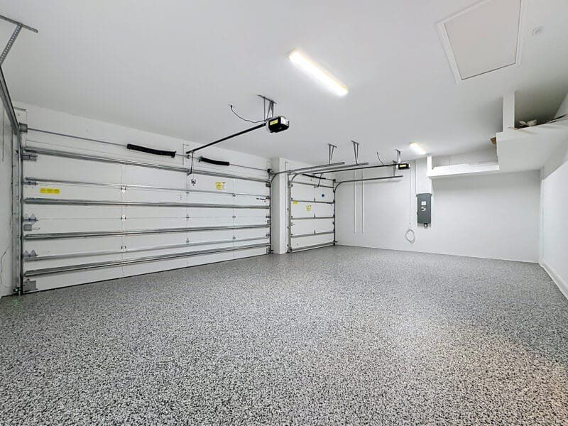 Spacious, unfurnished interior of a new home in River Preserve Estates, Parrish (Image 54).