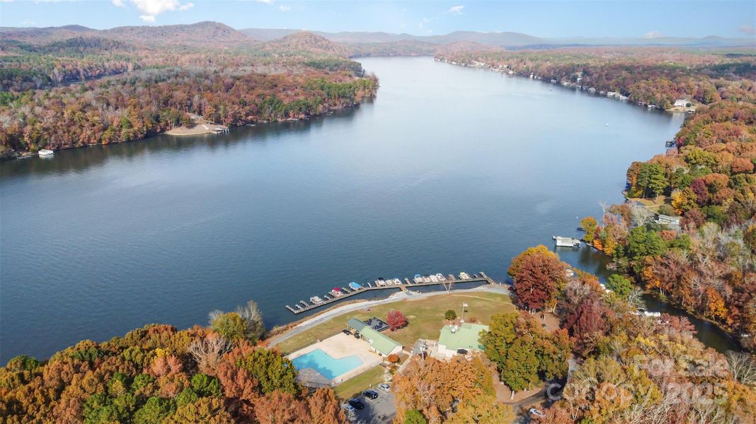 Image 38 of a home in .