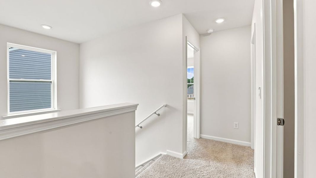 Spacious, unfurnished interior of a new home in Lakestone, Woodruff (Image 25).
