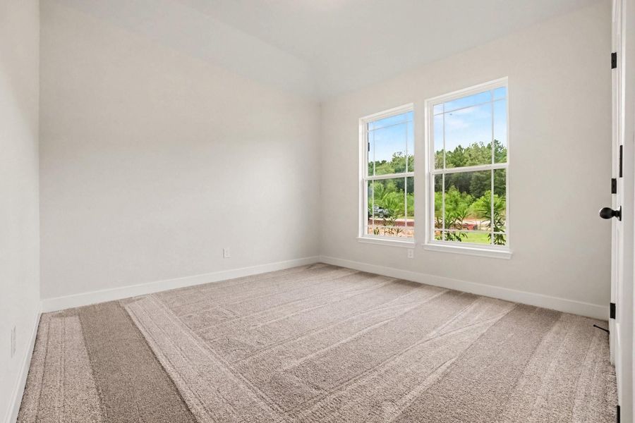 Spacious, unfurnished interior of a new home in Encino Estates, Dayton (Image 33).
