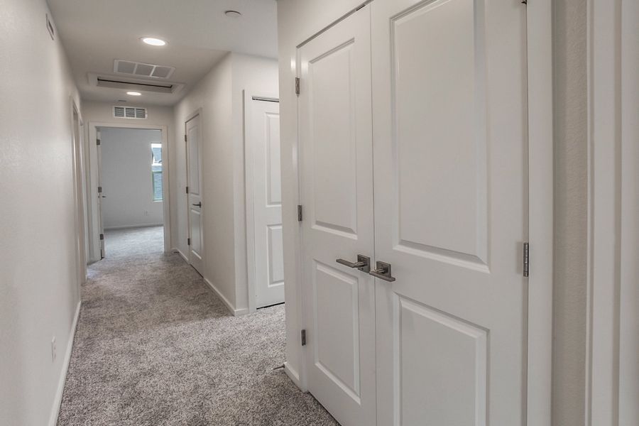 Spacious, unfurnished interior of a new home in Bloom, Fort Collins (Image 30).