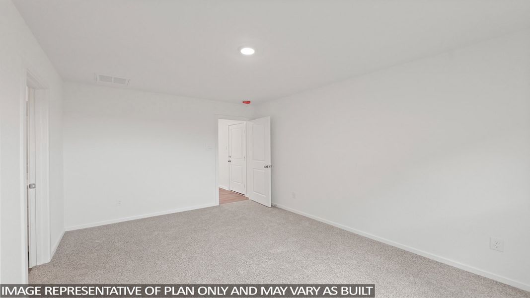 Spacious, unfurnished interior of a new home in Porters Mill, New Caney (Image 18).