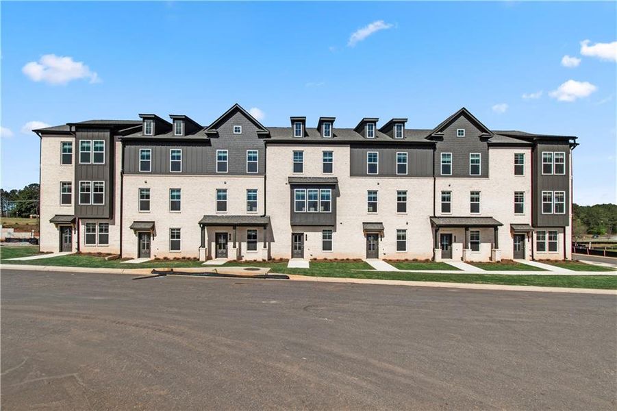 Image 44 of a home in Daybreak.