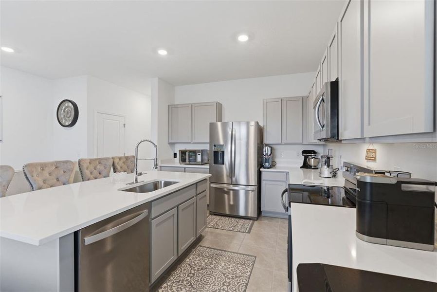 Furnished interior view inside a new home in , Apollo Beach (Image 13).