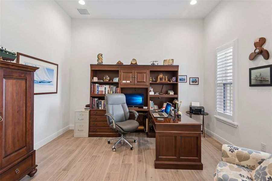 Furnished interior view inside a new home in Hawkstone, Lithia (Image 7).