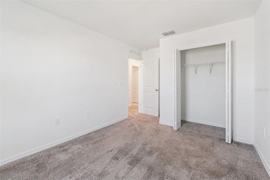 Spacious, unfurnished interior of a new home in Peace Creek Reserve: Legacy Collection, Winter Haven (Image 9). Spacious, unfurnished interior of a new home in Peace Creek Reserve: Legacy Collection, Winter Haven (Image 9).