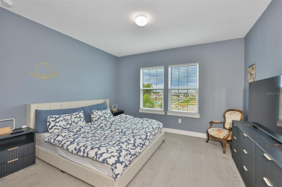 Furnished interior view inside a new home in , Apollo Beach (Image 51).