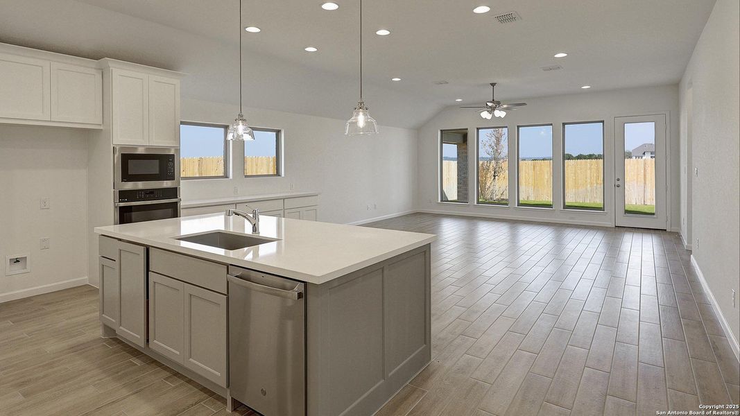 Furnished interior view inside a new home in Arcadia Ridge 50', San Antonio (Image 12). Furnished interior view inside a new home in Arcadia Ridge 50', San Antonio (Image 12).
