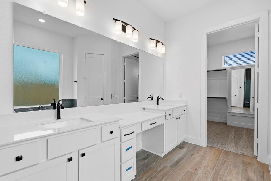 Furnished interior view inside a new home in Briarley, Montgomery (Image 11).