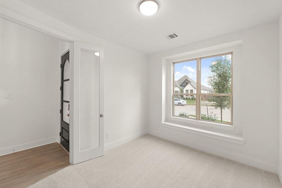 Spacious, unfurnished interior of a new home in Evergreen, Conroe (Image 15). Spacious, unfurnished interior of a new home in Evergreen, Conroe (Image 15).