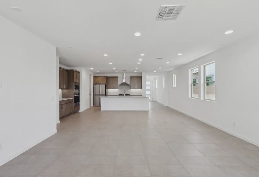 Homesite 29 Great Room - 3 of 10 Homesite 29 Great Room - 3 of 10