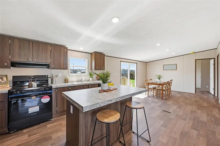 Furnished interior view inside a new home in , Burleson (Image 13).