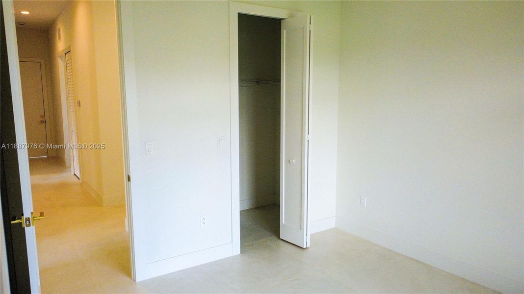 Guest Bedroom Closet Guest Bedroom Closet