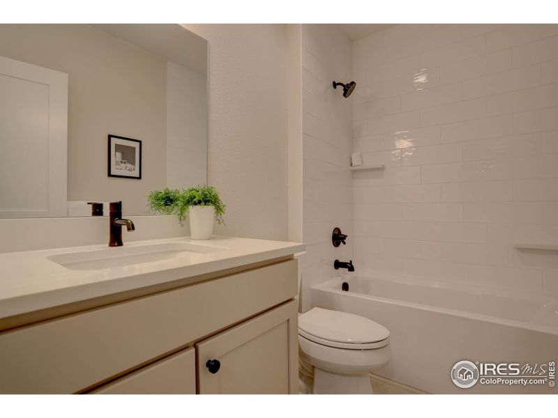 Full bathroom in the basement