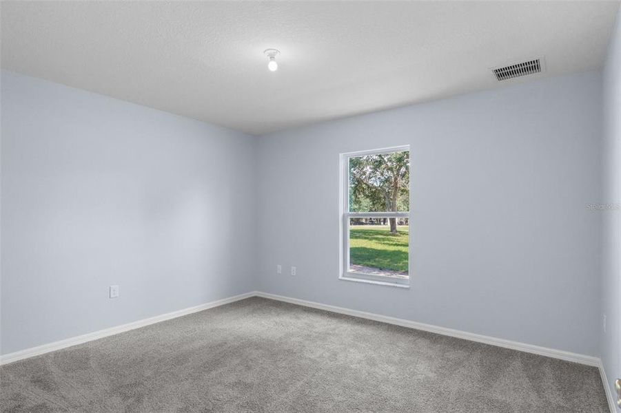 Spacious, unfurnished interior of a new home in , Weeki Wachee (Image 22).