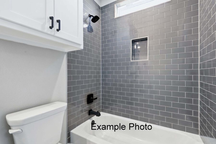 Image 10 of a home in Aledo Heights - Aledo ISD.