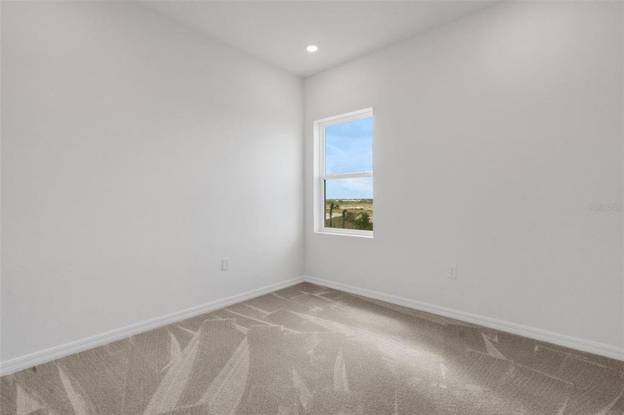 Spacious, unfurnished interior of a new home in Turnleaf, Punta Gorda (Image 33).